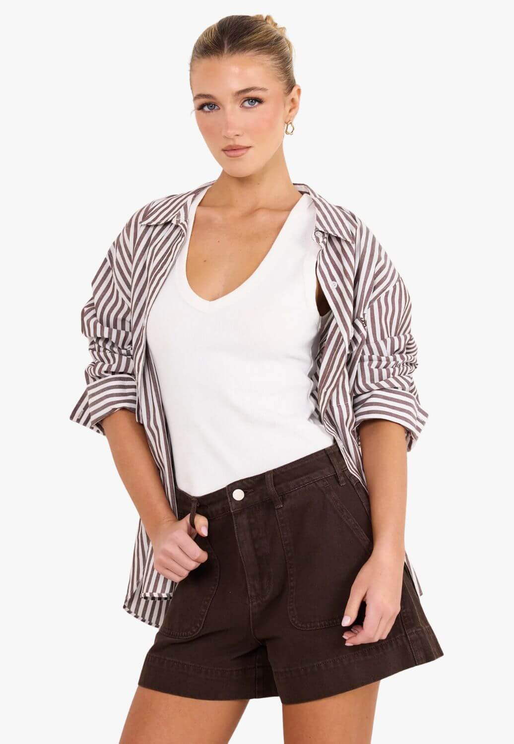Ivy & Jack Womens Kindly Short