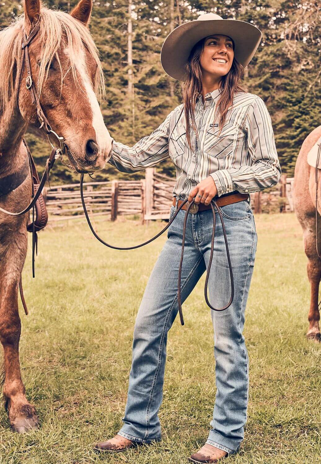 Wrangler Womens Willow Mid Rise Bootcut Jean