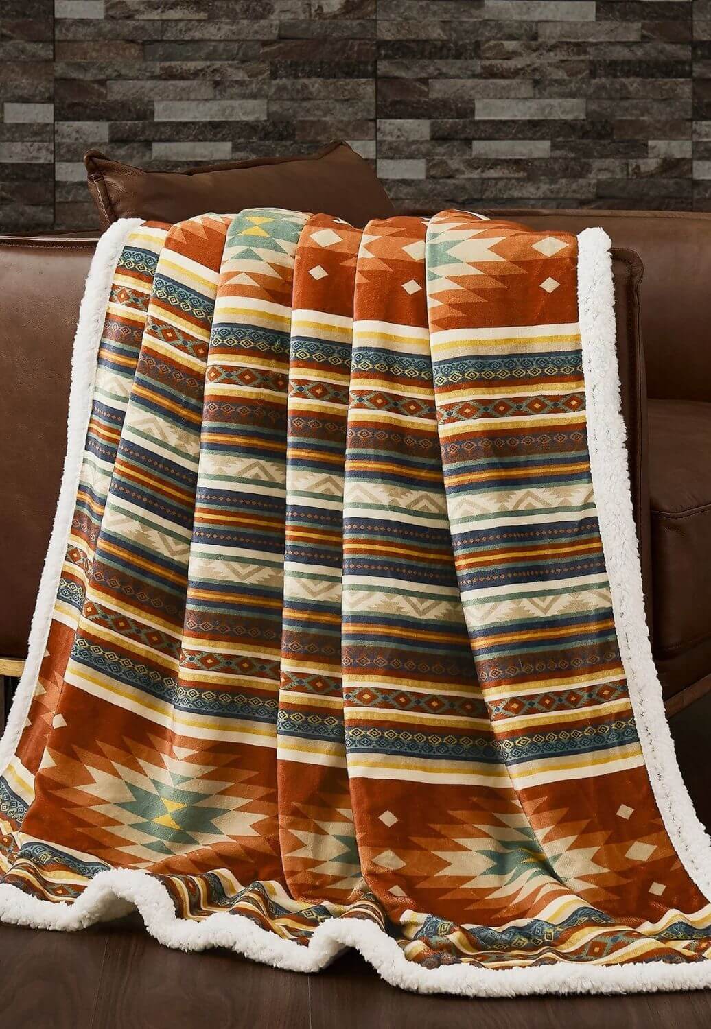 Del Sol Campfire Sherpa Throw