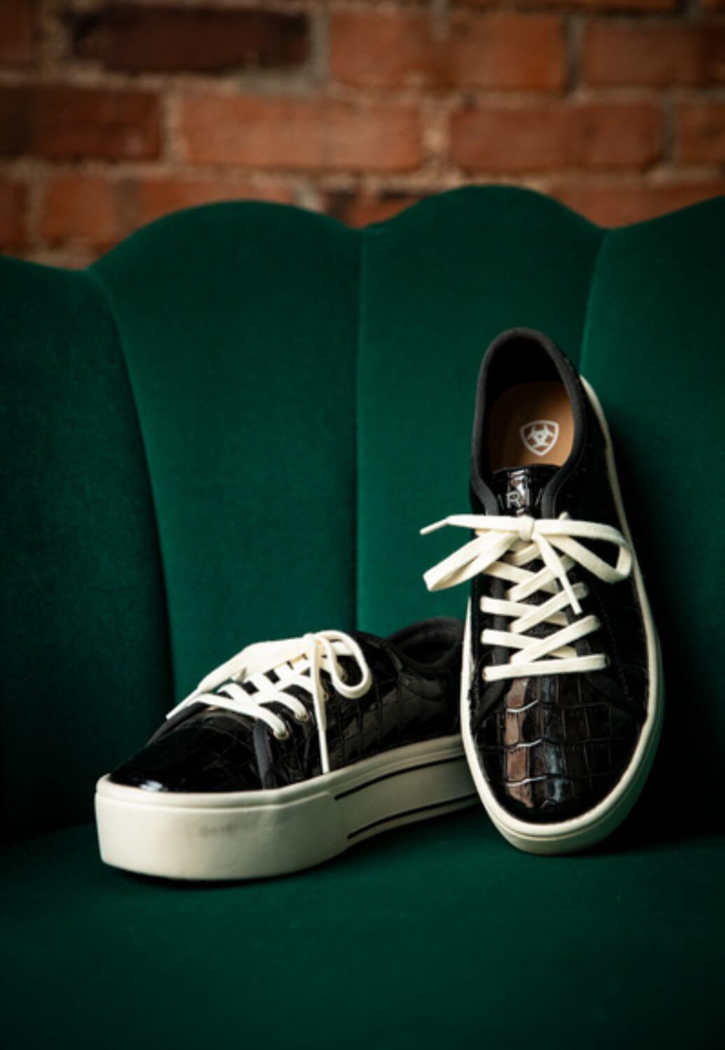 Ariat Womens Skylar Croc Shoe