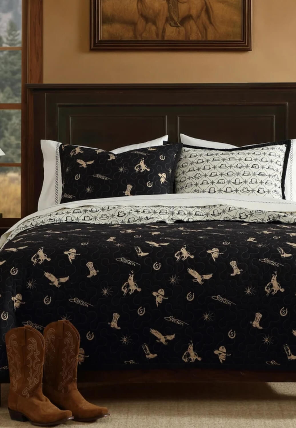 HiEnd Accent Conversation Reversible King Quilt Set
