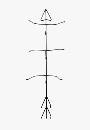 Twister Arrow Head Metal Hat Rack