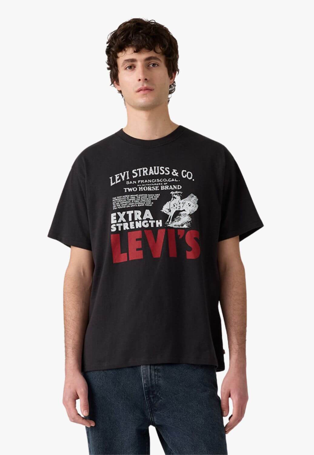 Levis Men Vintage Fit Graphic T-Shirt