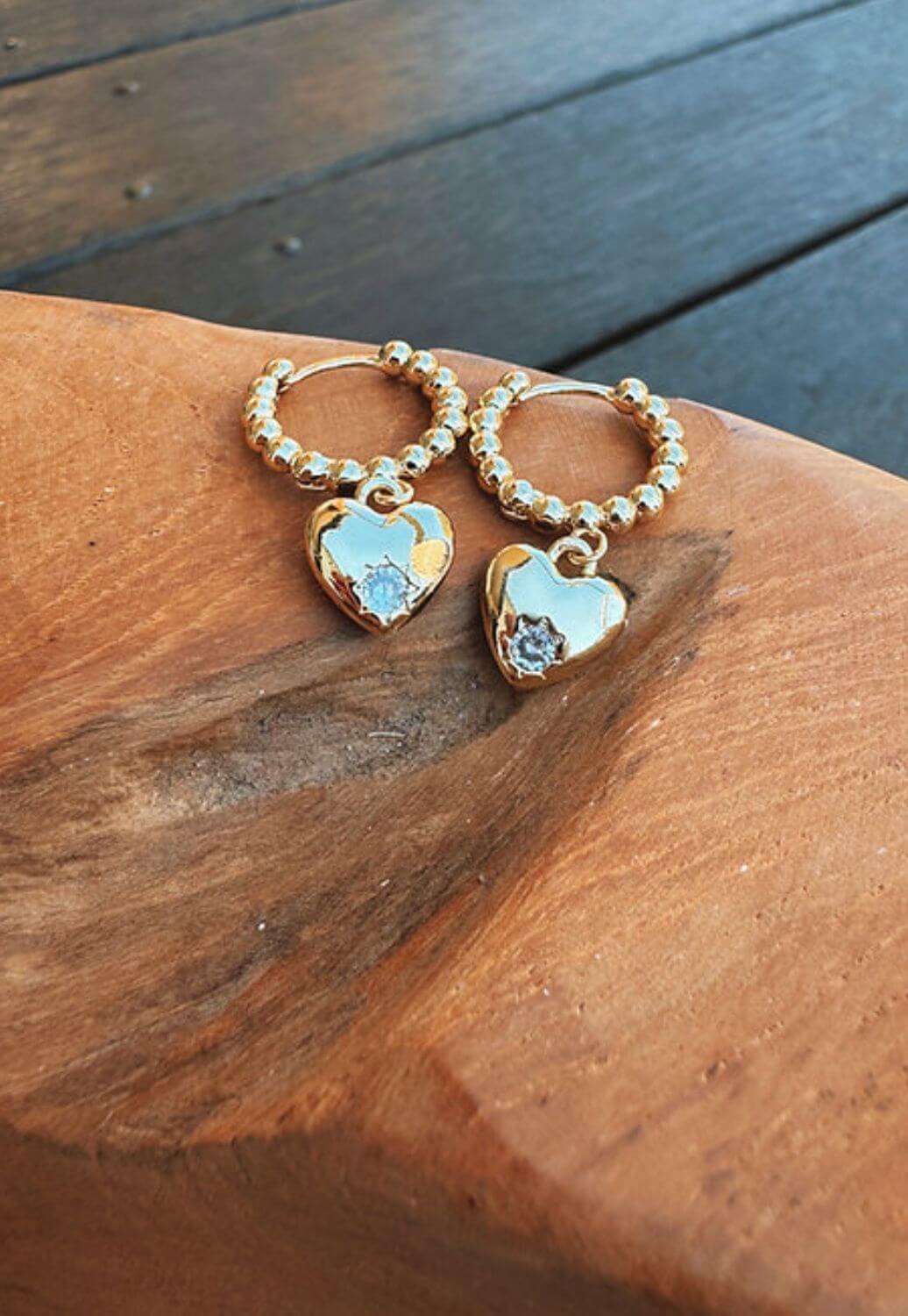Treasure Chest Co Dainty Heart Hoops