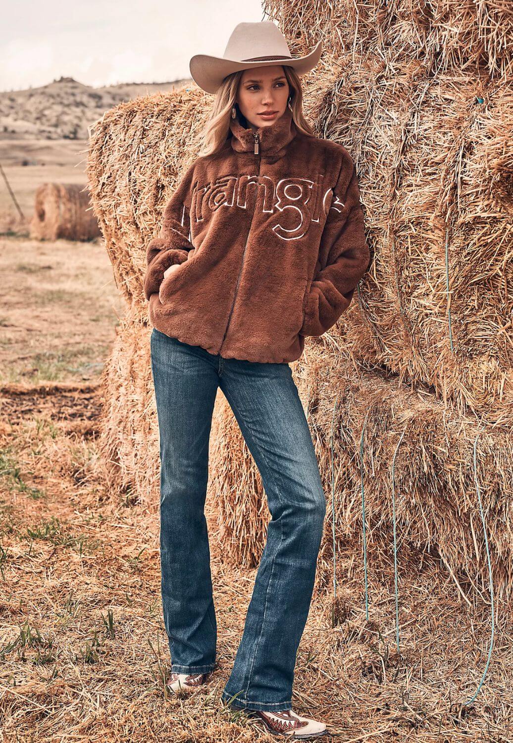 Wrangler Womens Bespoke Hi Rise Bootcut Jean