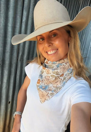 Treasure Chest Co Womens Floral Scarf