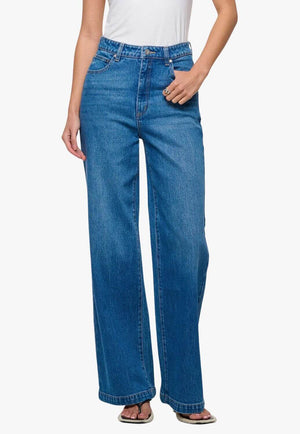 Abrand Womens 94 Wide Ivy Jean