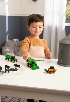 John Deere Grain Bin Set
