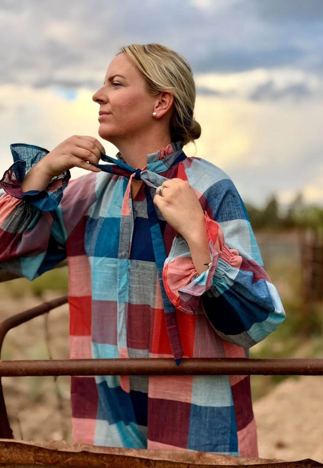 Black Colt Clothing Womens Gabby Long Sleeve Dress