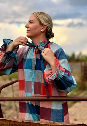 Black Colt Clothing Womens Gabby Long Sleeve Dress