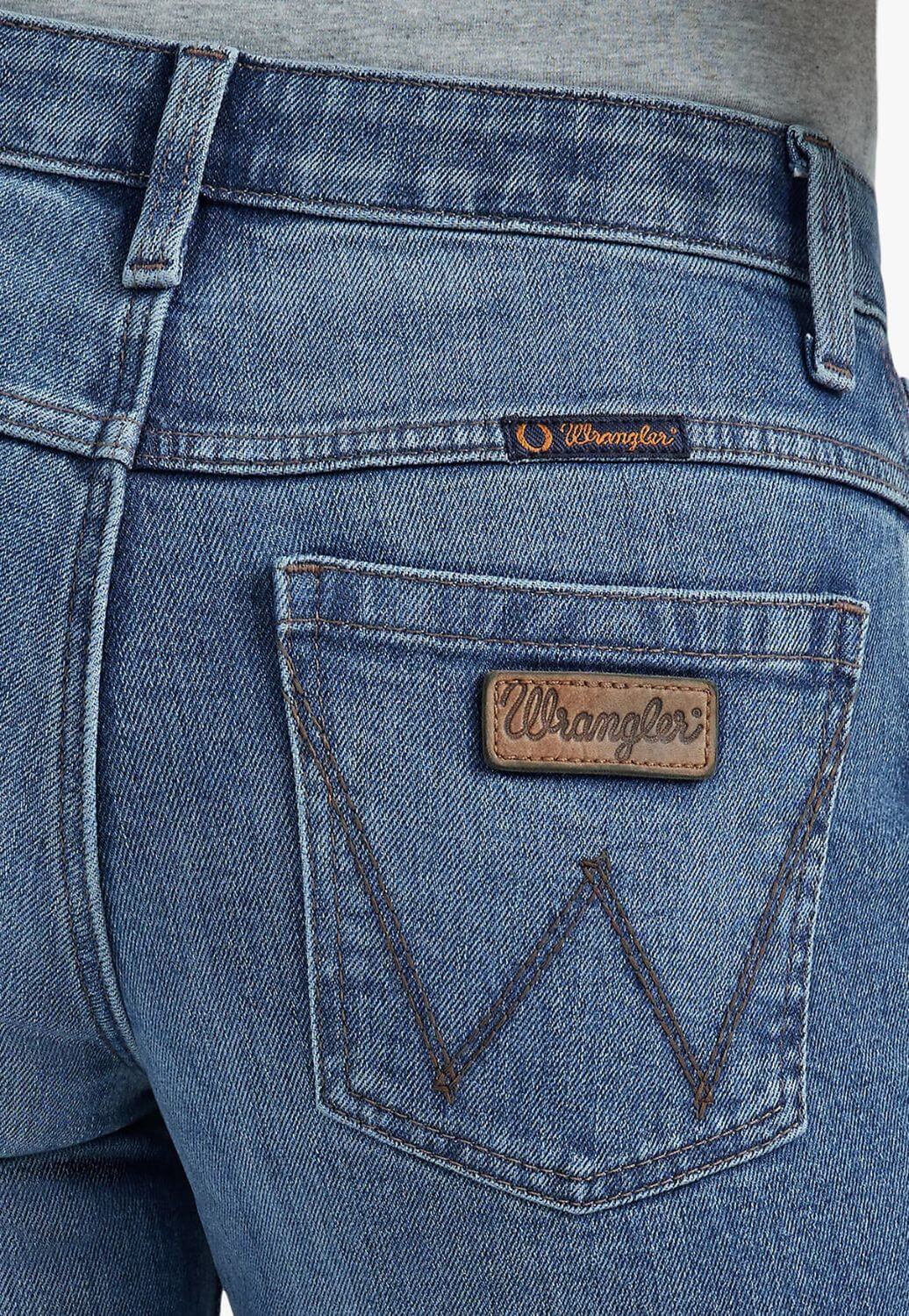 Wrangler Womens Jade Mid Rise Relaxed Bootcut Jean