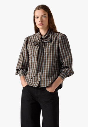 Levis Womens Judice Western Shirt
