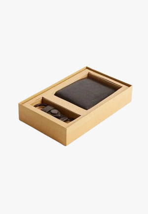 R.M. Williams Mens Wallet and Keyring Gift Set