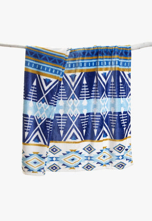 Carstens Open Sky Heavy Plush Throw