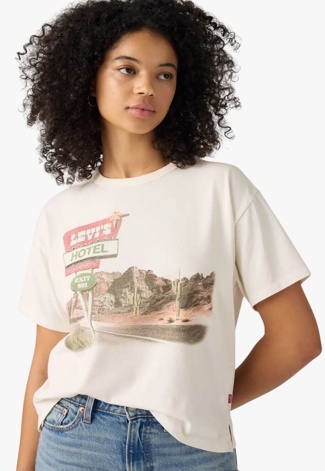 Levis Womens Hotel Graphic T-Shirt