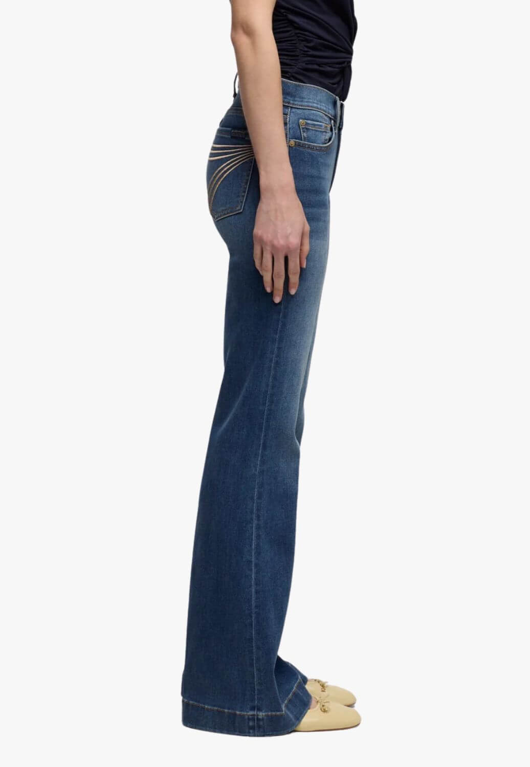 7 For All Mankind Dojo Tailorless Jean