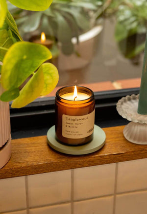 Etikette Tanglewood Sweet Honey and Myrtle Candle