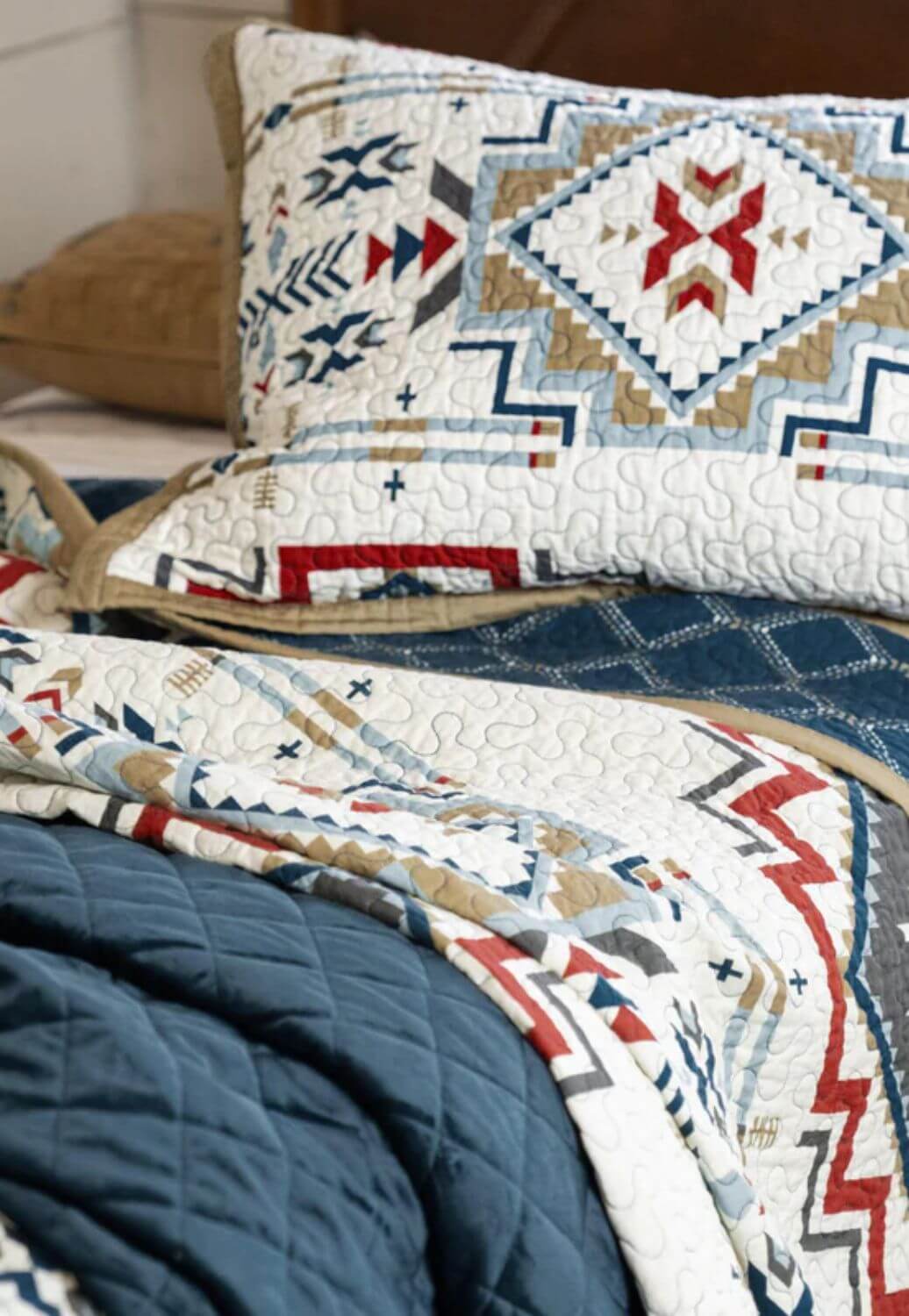 Spirit Valley Quilt Set - Queen
