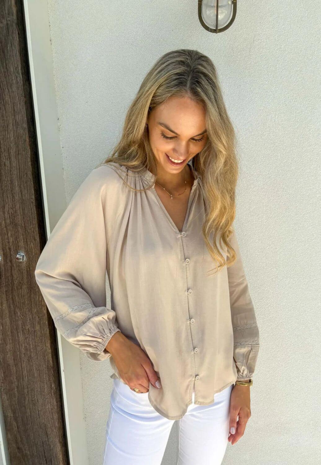 Womens Fallon Blouse