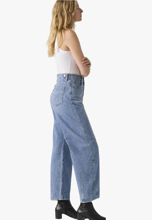 Levis Womens Cinch Barrel Jeans