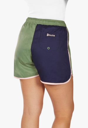 Bullzye Womens Raechel Short