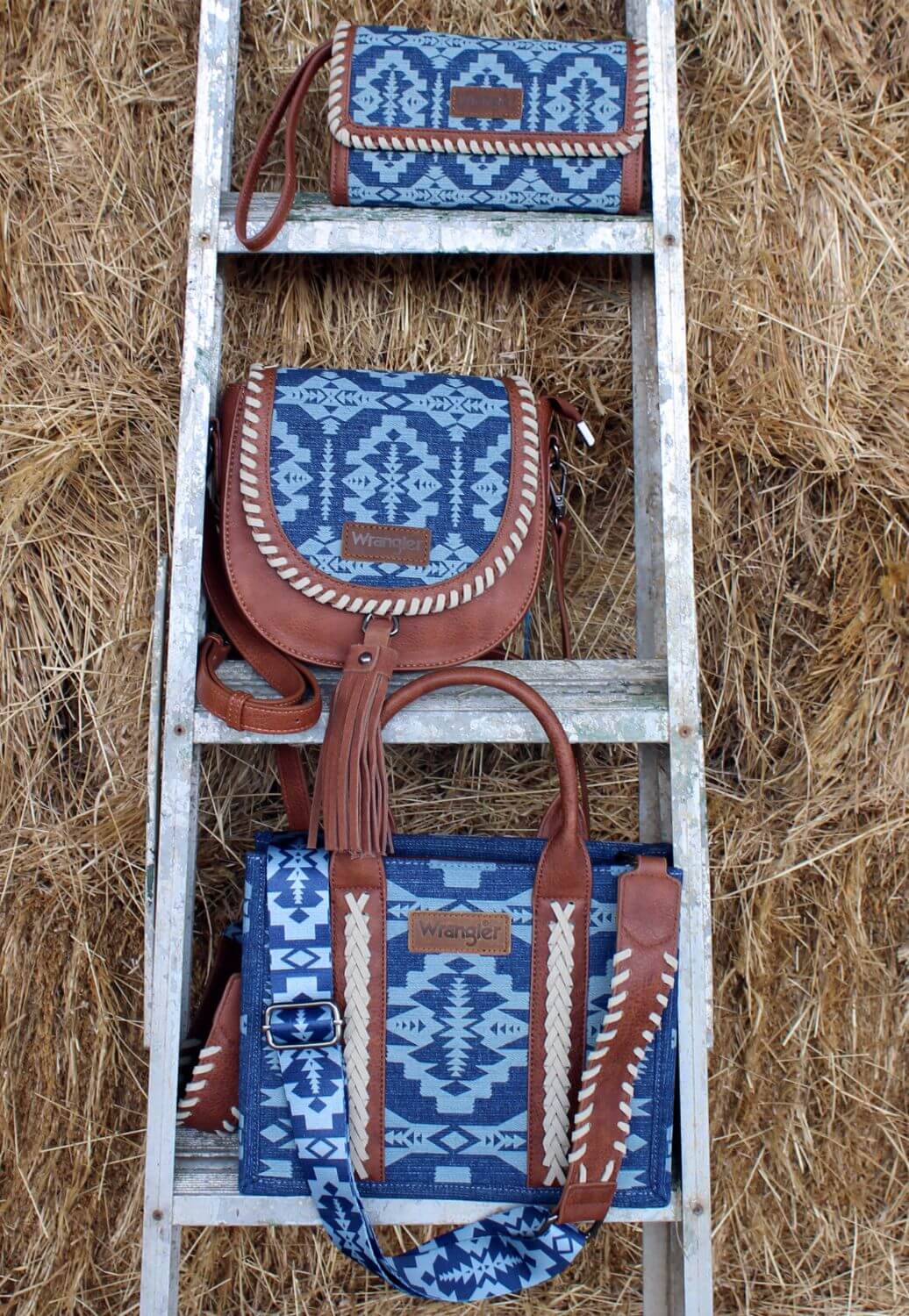 Wrangler Whipstitch Wallet Bag