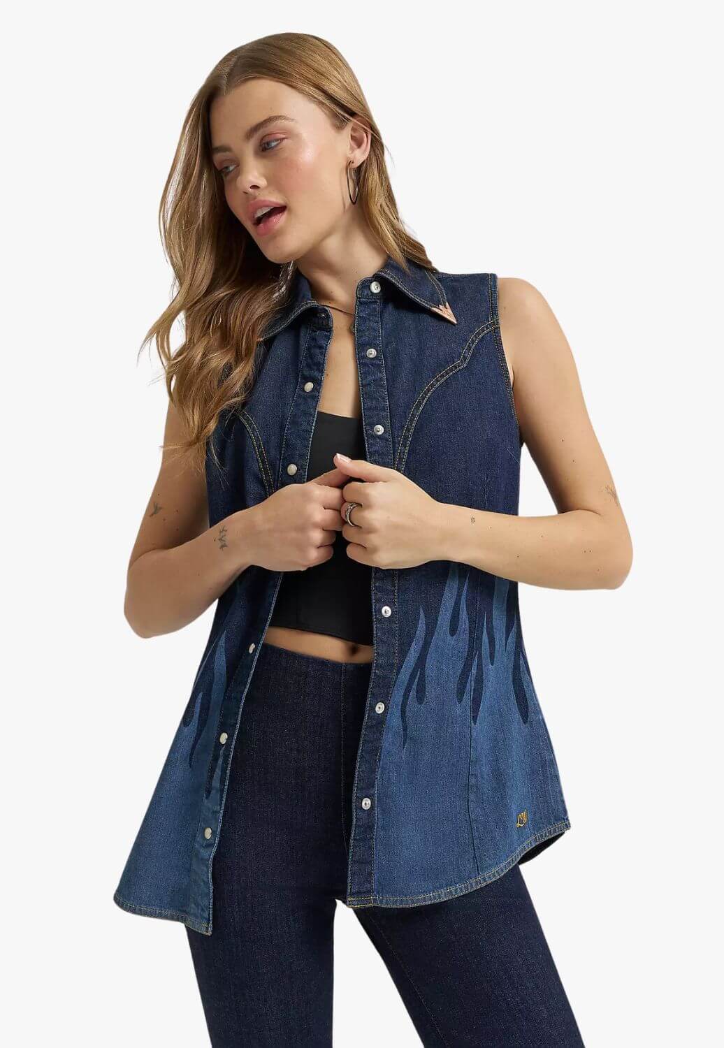 Wrangler X Lainey Wilson Womens Sleeveless Shirt
