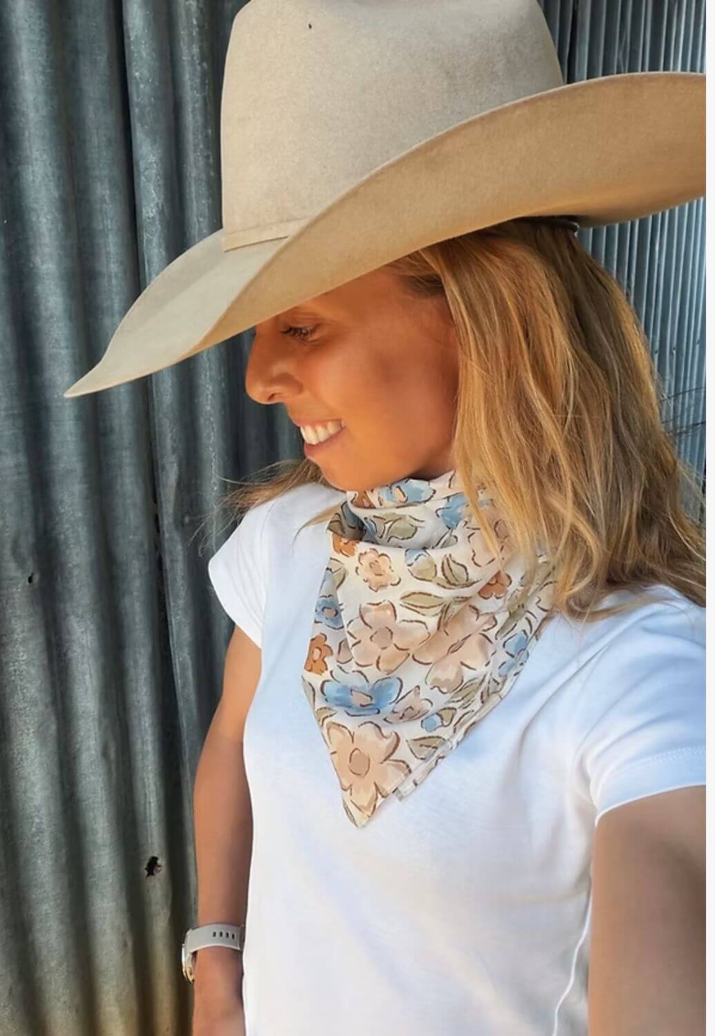 Treasure Chest Co Womens Floral Scarf