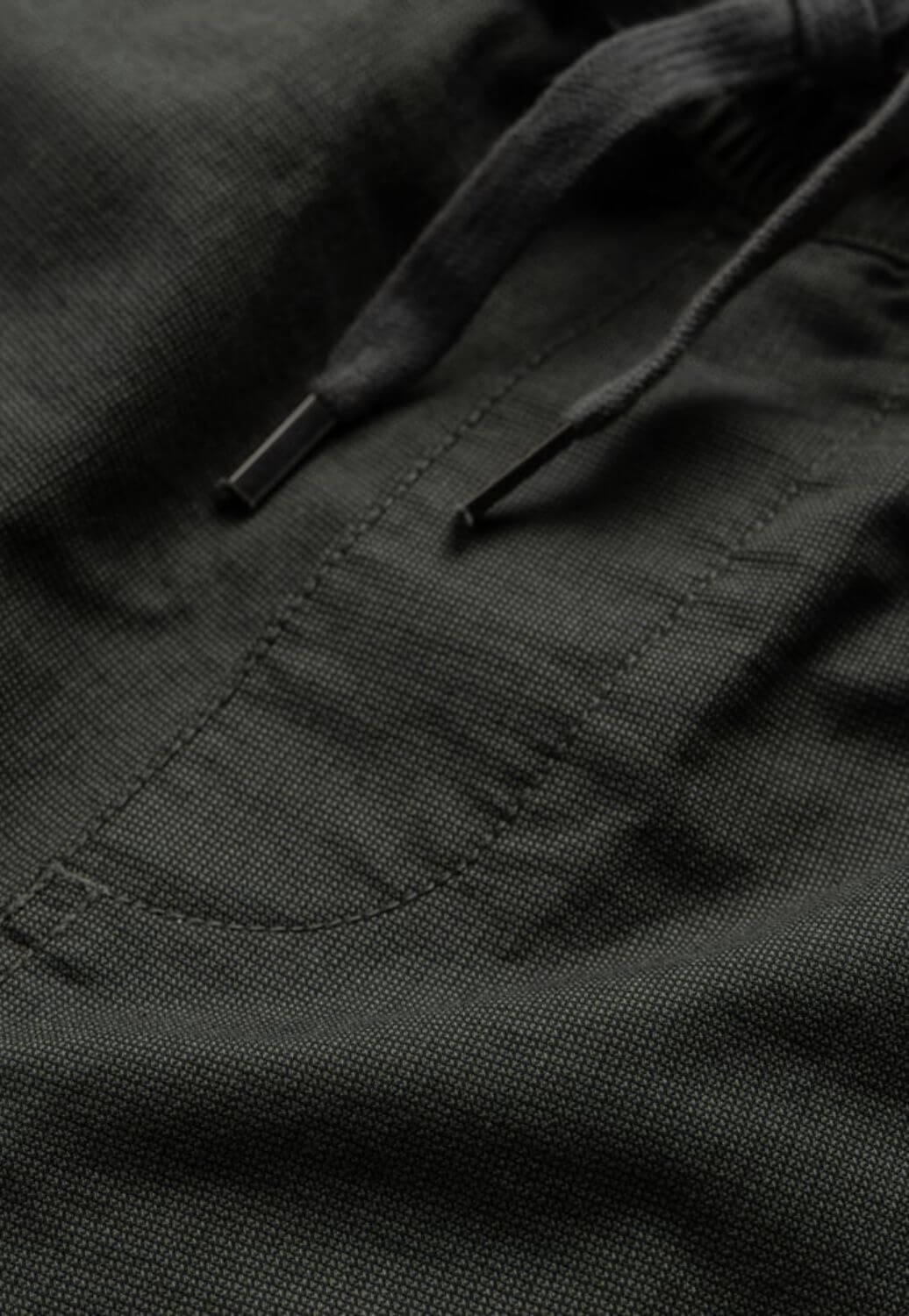 Rodd & Gunn Mens Gunn 7 Resort Short