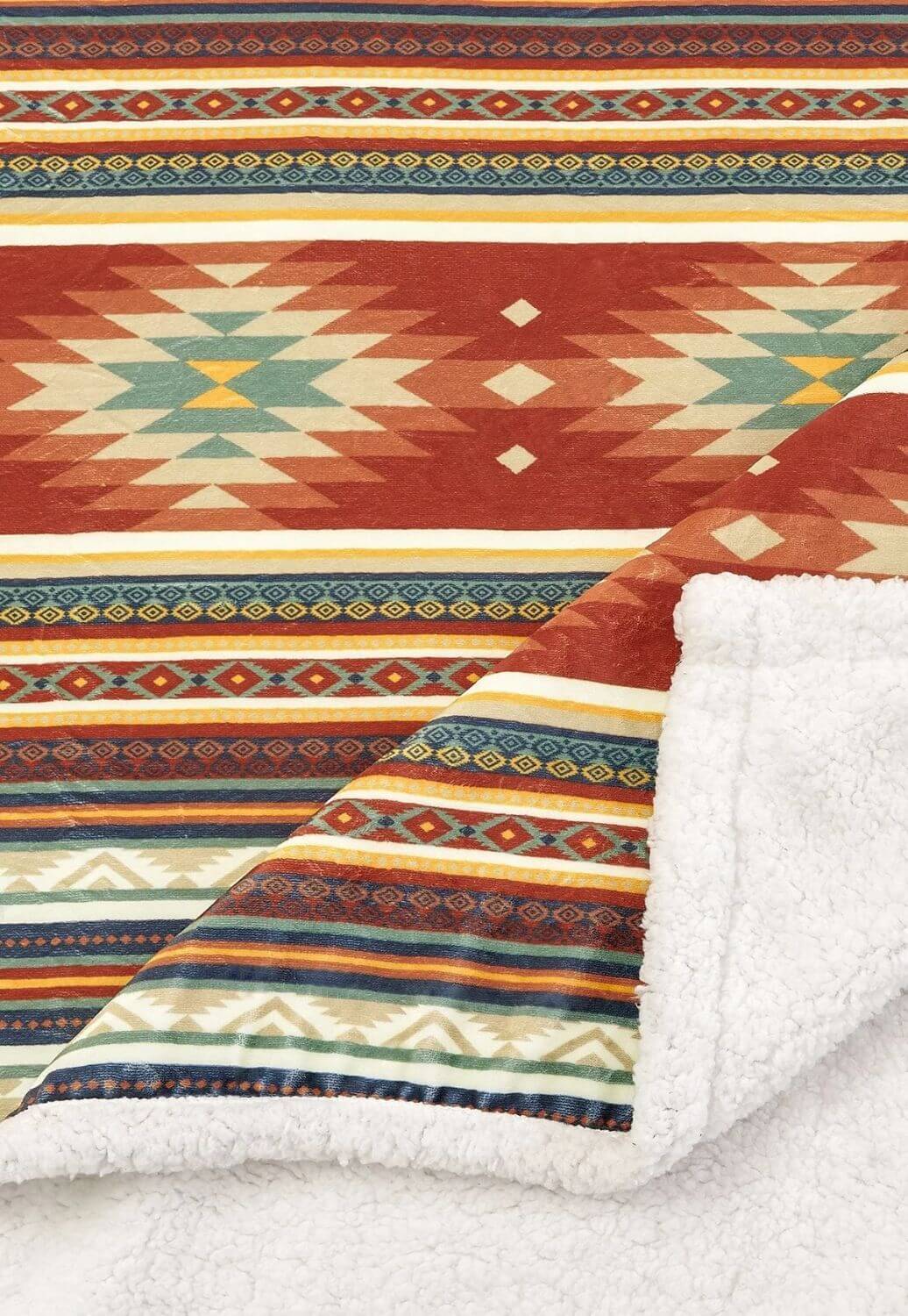 Del Sol Campfire Sherpa Throw