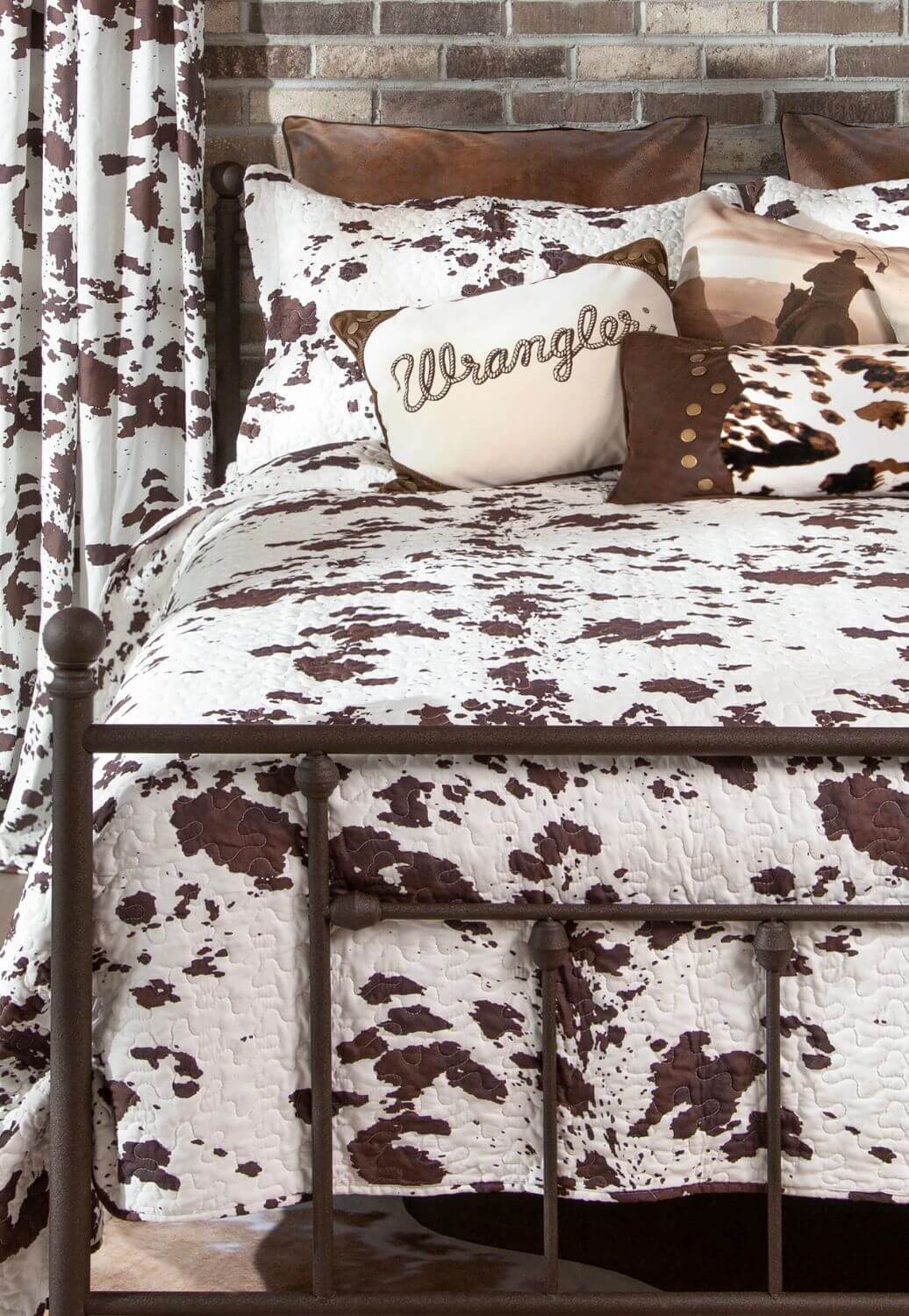 Wrangler Cowhide Quilt Set - Single/Twin