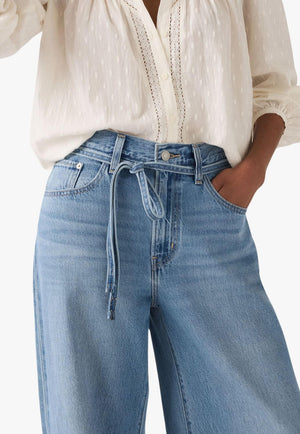 Levis Womens XL Straight Jeans