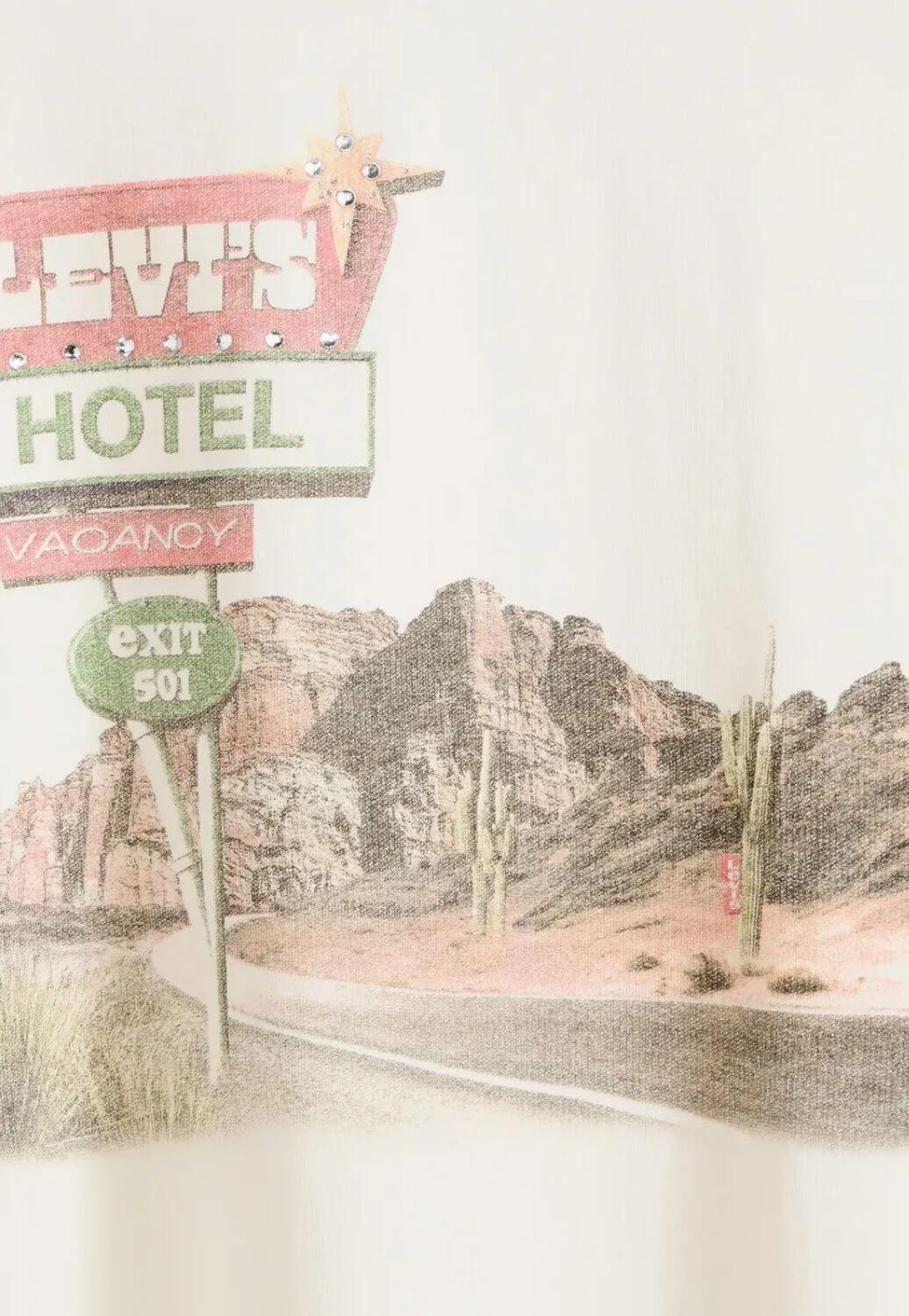 Levis Womens Hotel Graphic T-Shirt