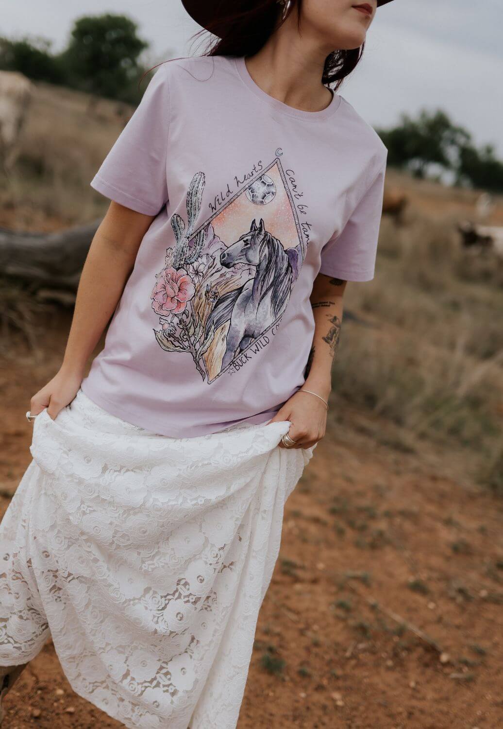 Buck Wild Country Womens Wild Hearts T-Shirt