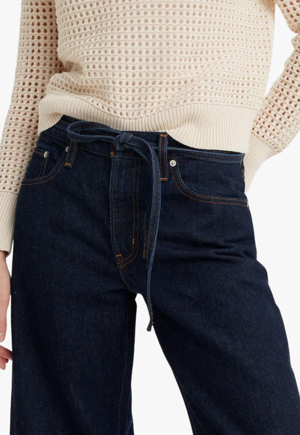 Levi Womens XL Straight Jean