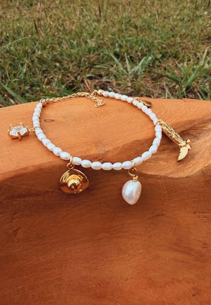 Treasure Chest Co Annie Oakley Bracelet