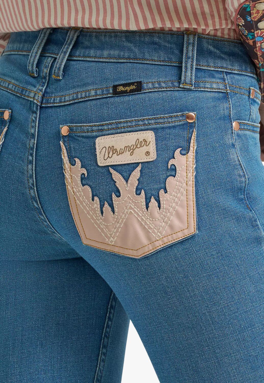 Wrangler X Lainey Wilson Womens Embellished Mae Boot Cut Jeans