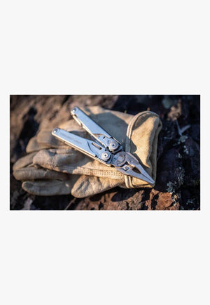 Leatherman Surge Multi Tool with Nylon Sheath