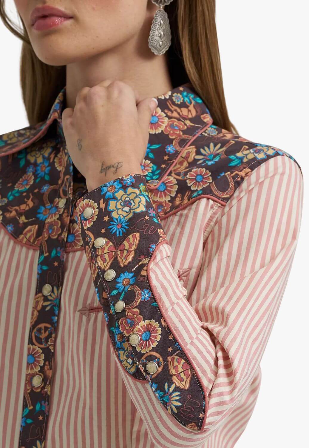 Wrangler X Lainey Wilson Prarie Print Shirt