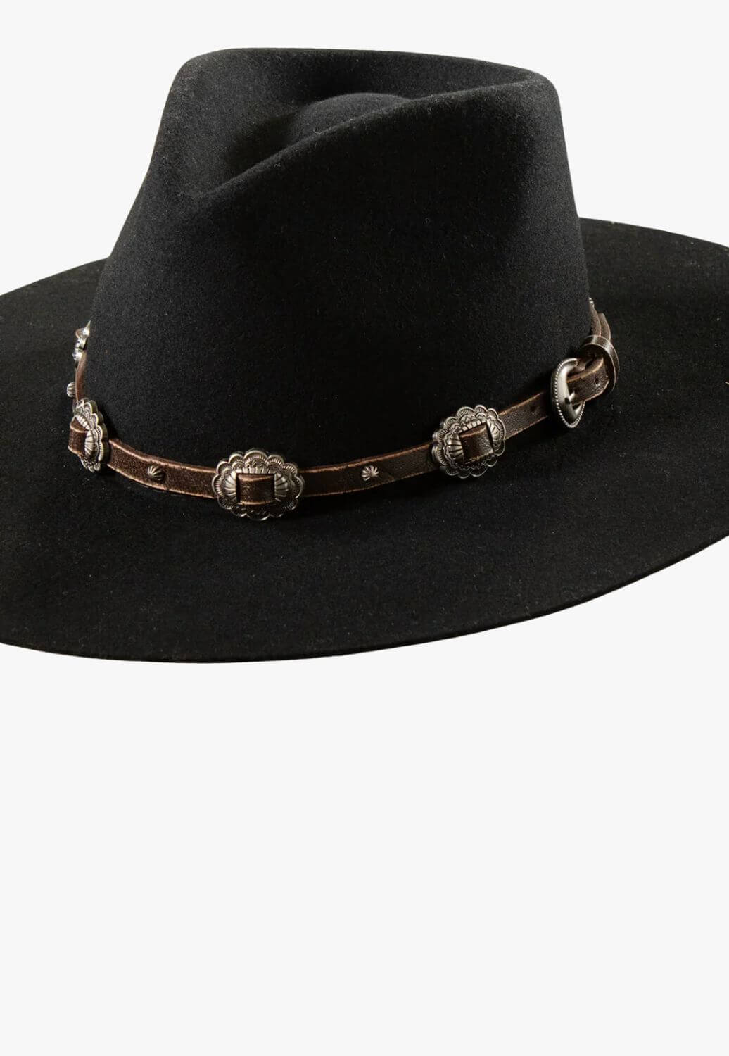 3D Scalloped Conchos Nail Head Hatband