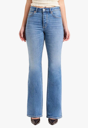 Rollas Womens Midtown Boot Jean