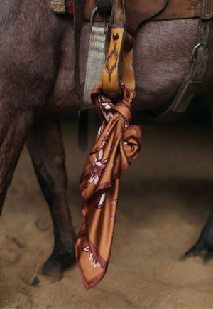 Whitney Spicer Womens Sunburnt Bandana