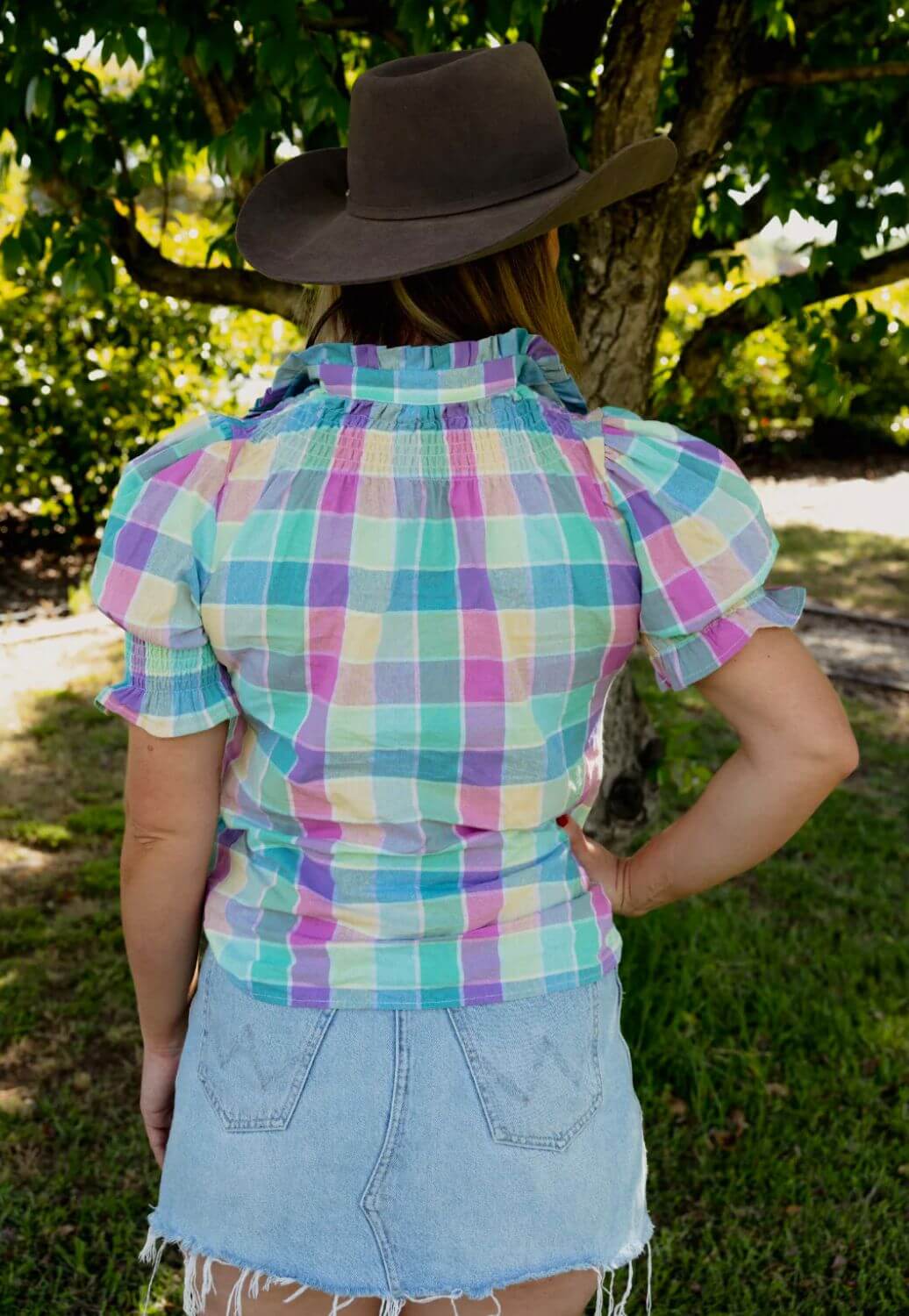 Black Colt Clothing Womens Short Sleeve Shirt