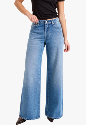 Rollas Womens Frankie Loose Jean
