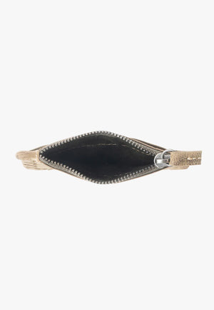 Myra Outlander Edge Western Embroided Credit Card Holder