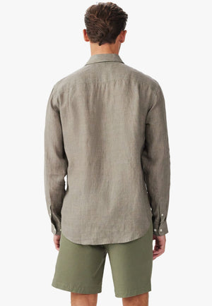 R.M. Williams Mens Newman Classic Linen Long Sleeve Shirt