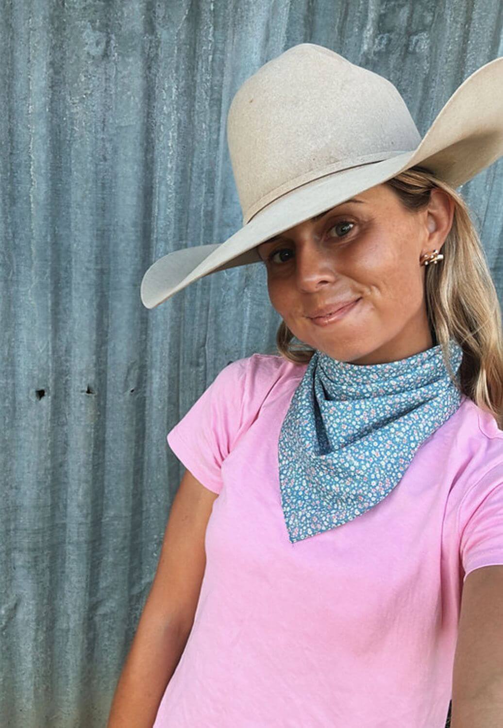 Treasure Chest Co Ditsy Floral Scarf