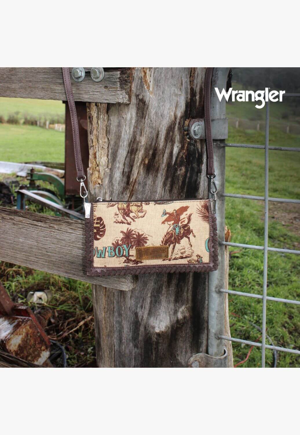 Wrangler Womens Printed Crossbody Clutch Bag