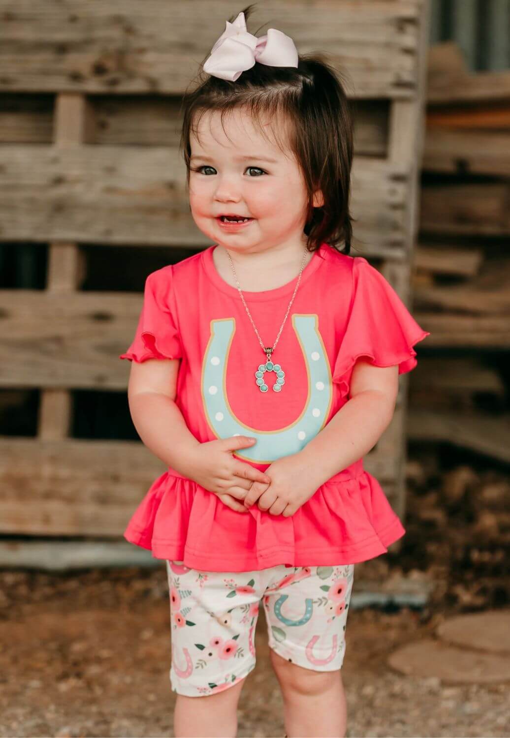 Shea Baby Horseshoe Set