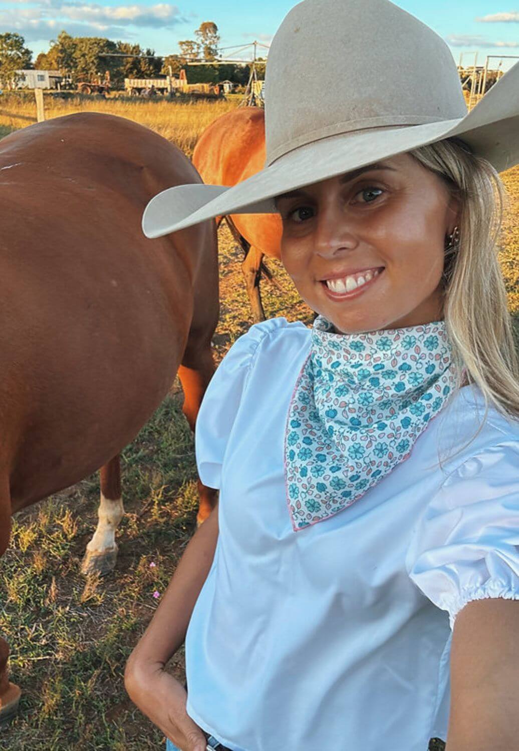 Treasure Chest Co Floral Scarf